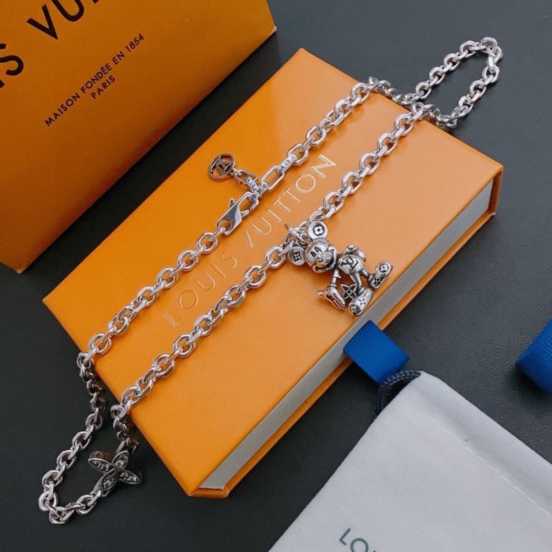 Louis Vuitton Necklaces